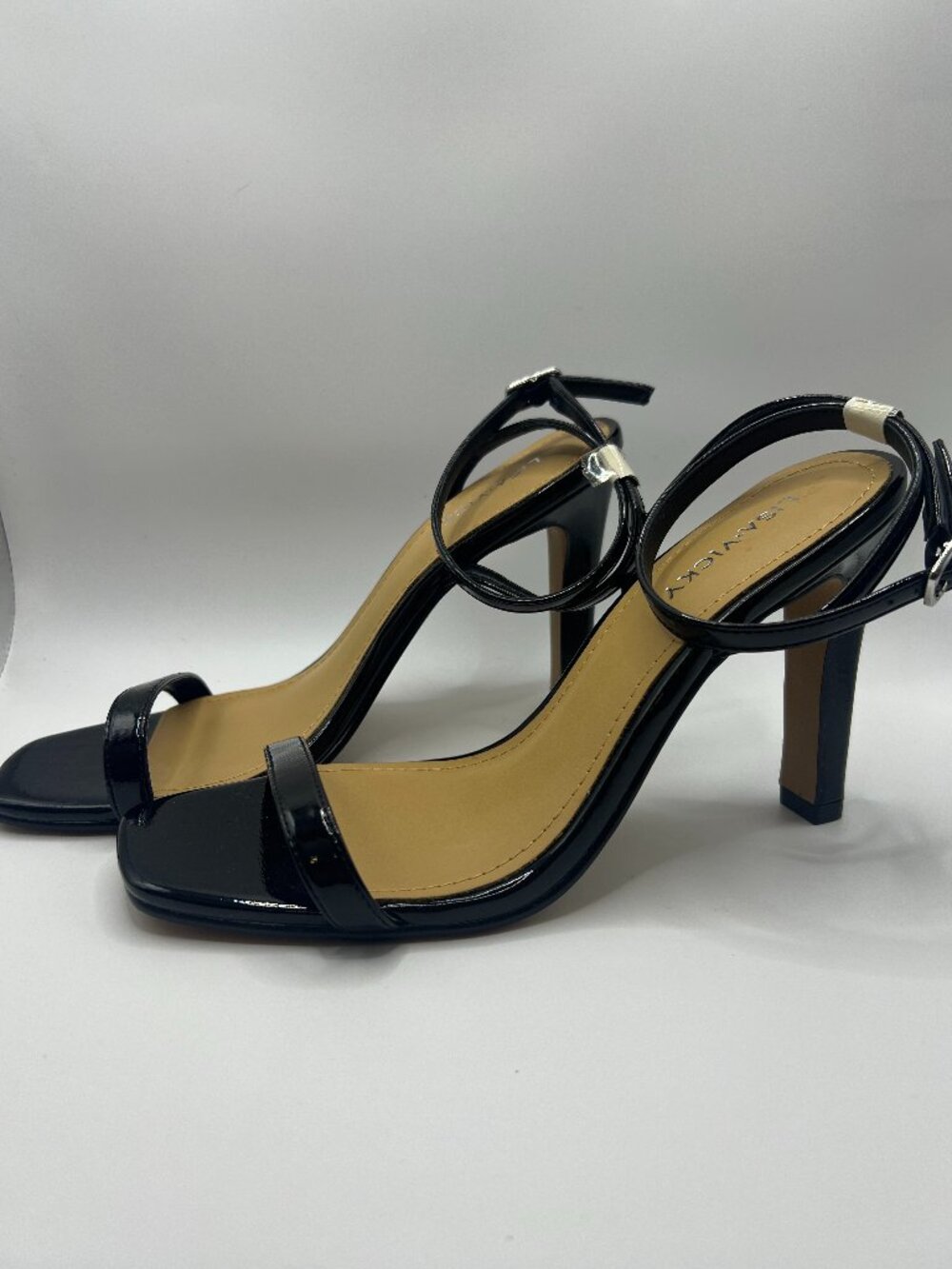 Lisa Vicky Balck Patent Ankle Strap Dress Sandal Size 7.5 M - Never Worn - Picture 1 of 8